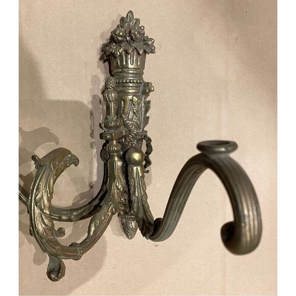 Antique  French Brass Candelabra Wall Hanging Sconce Candle Holder Fedral Foilag - Picture 9 of 10